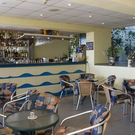 Boryana Hotel