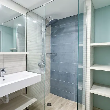 Boryana ホテル アルベナ