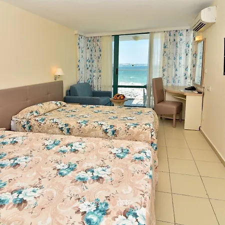 ホテル Boryana 4*