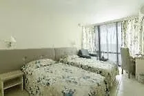 Boryana Hotel
